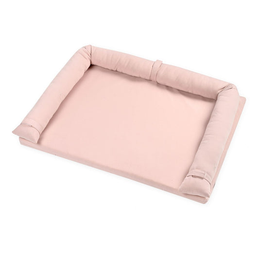 משטח החתלה חלק עם רקמה EMB ורוד פרחים