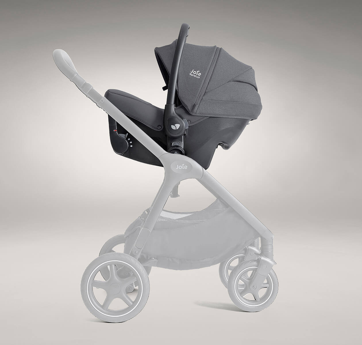 סלקל לתינוק הכולל איזופיקס מובנה sprint™ - אפור Ebony
