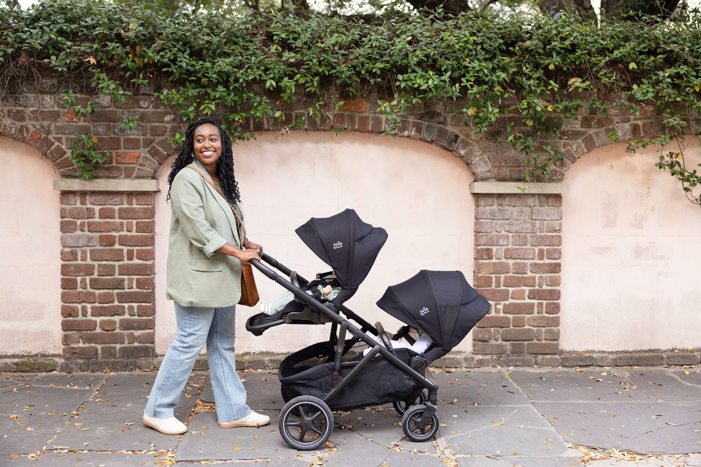 מושב אחים לעגלת versiti™ sibling seat Signature - בז' Sandstone