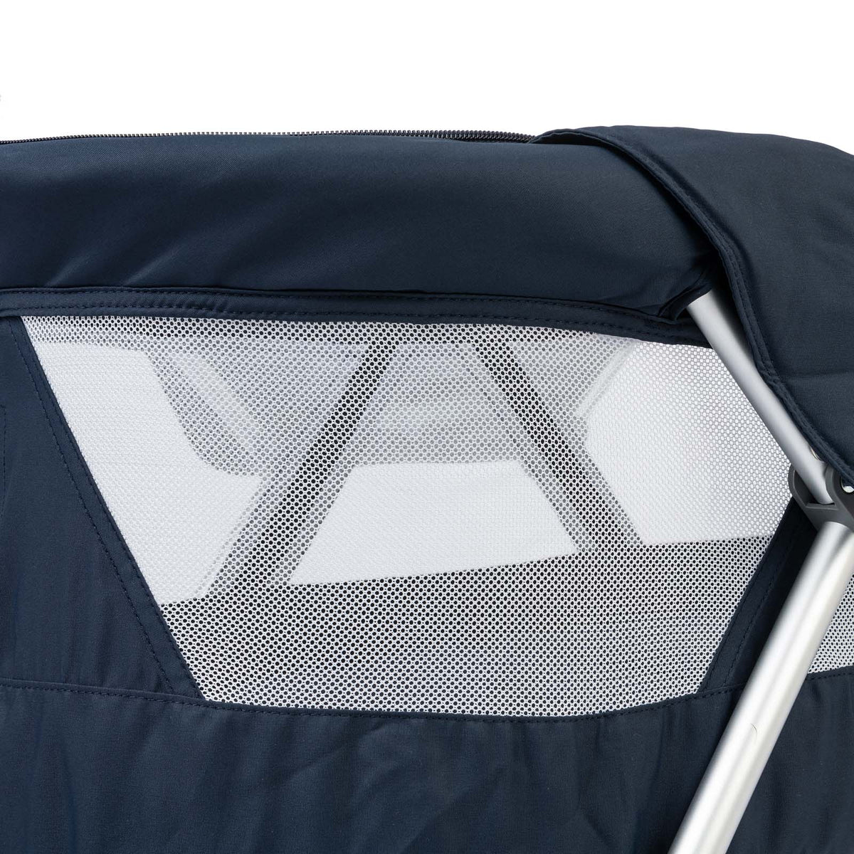 עריסה ניידת ומתקפלת לתינוק Cocoon