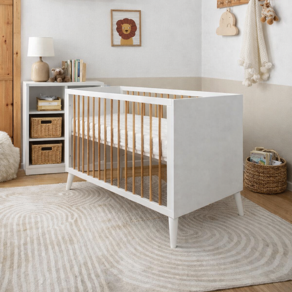 מיטת תינוק לילך לבן טבעי