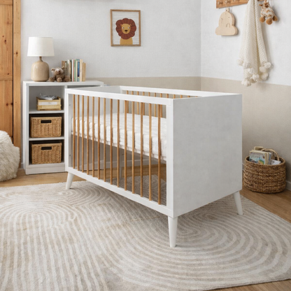 מיטת תינוק לילך לבן טבעי