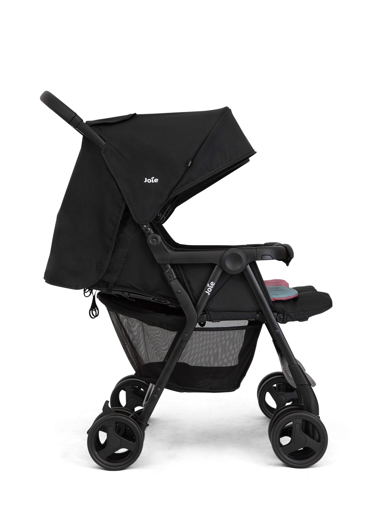 עגלת תאומים קומפקטית המתאימה מלידה aire™ twin